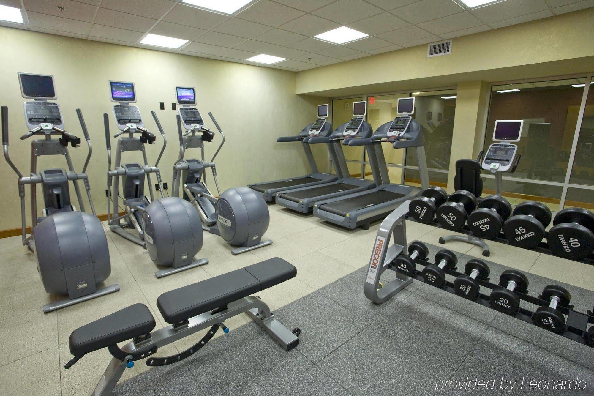 Doubletree By Hilton Hotel Chattanooga Downtown Facilities photo